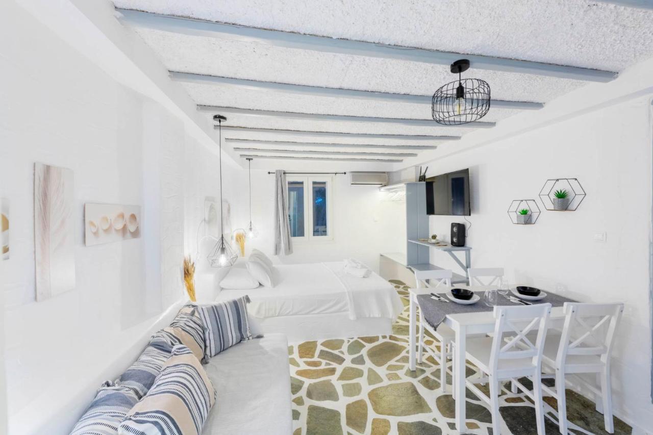 Endless Blue From Syros - Megas Gialos Resort - Suite 1 Exterior photo